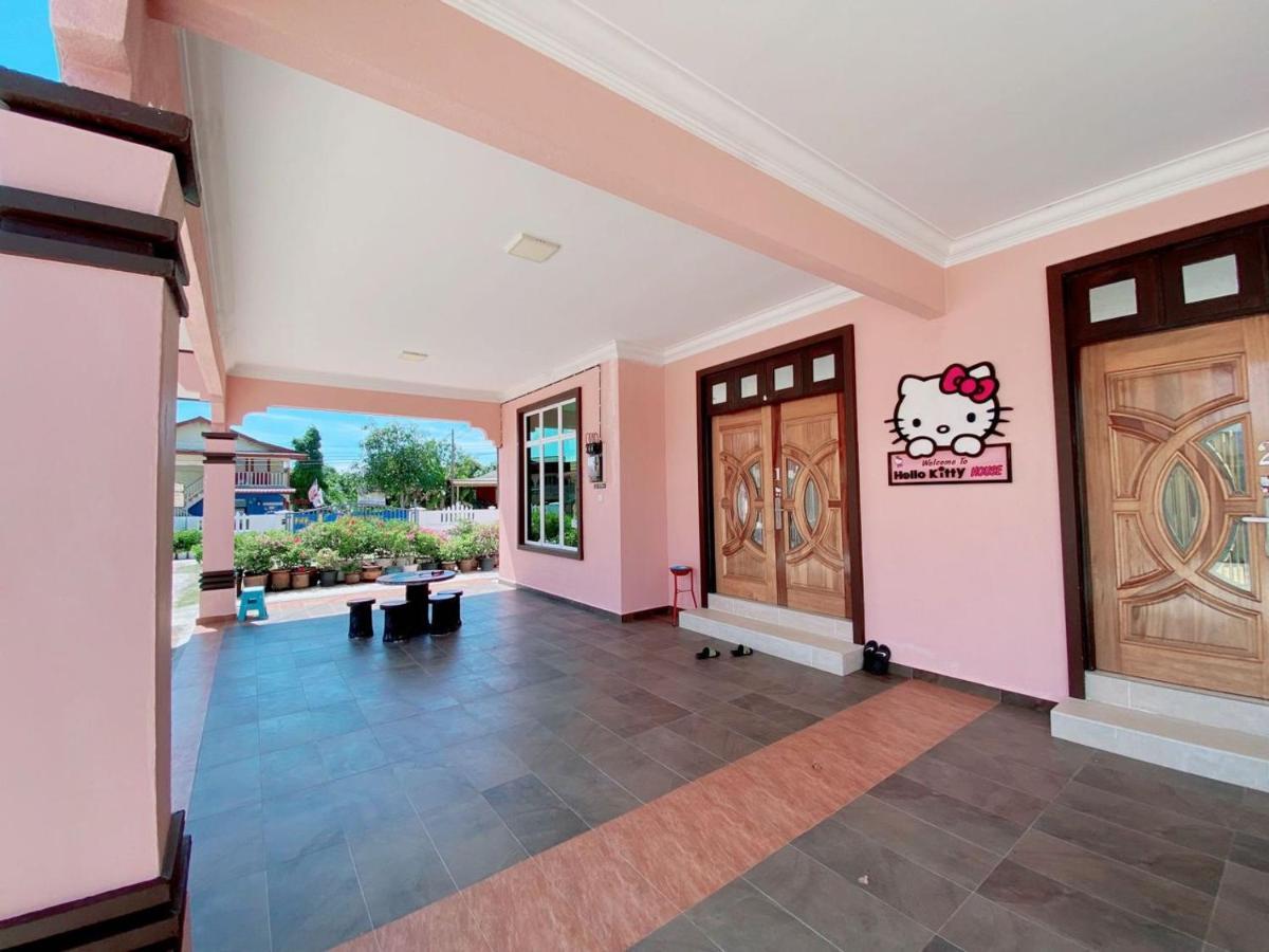 Hellokitty House - Unit 1 Villa Kuala Terengganu Exterior foto