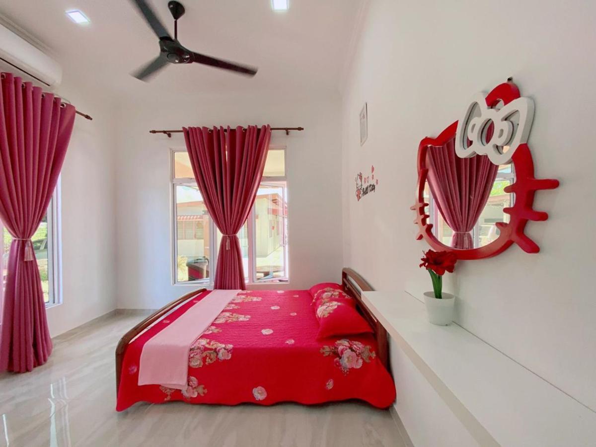 Hellokitty House - Unit 1 Villa Kuala Terengganu Exterior foto